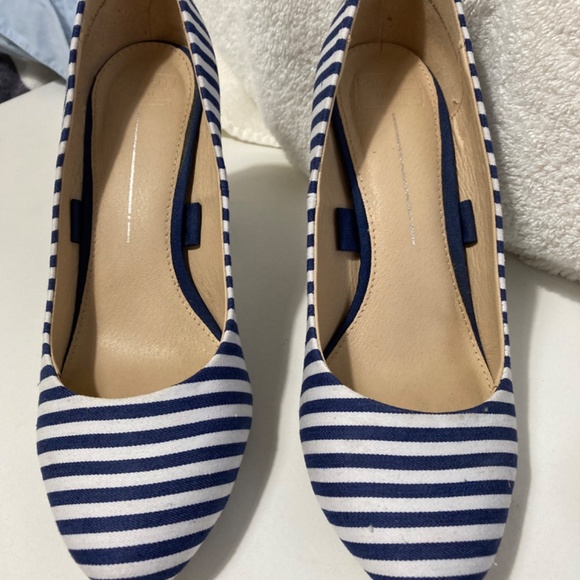 Blue and white strip heel - Picture 3 of 3